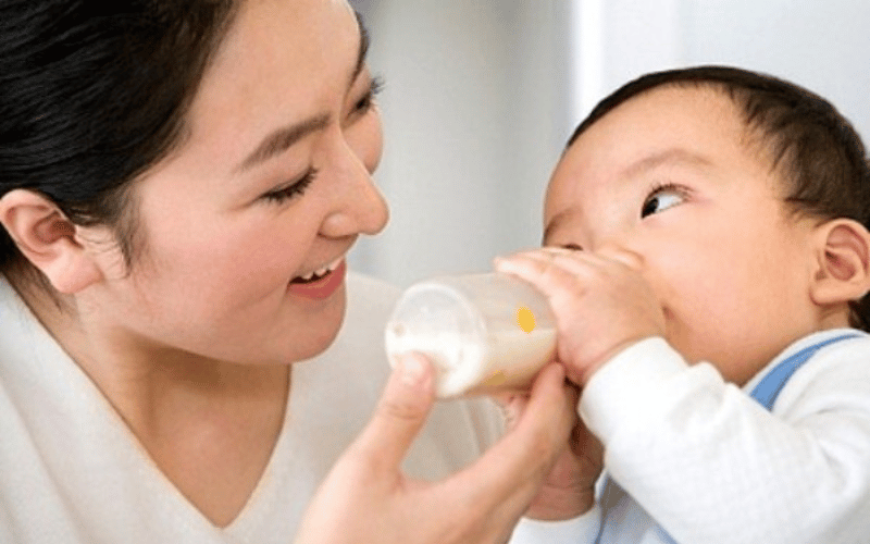 Sữa cao năng lượng cho bé trên 1 tuổi: Lợi ích và cách chọn sữa phù hợp