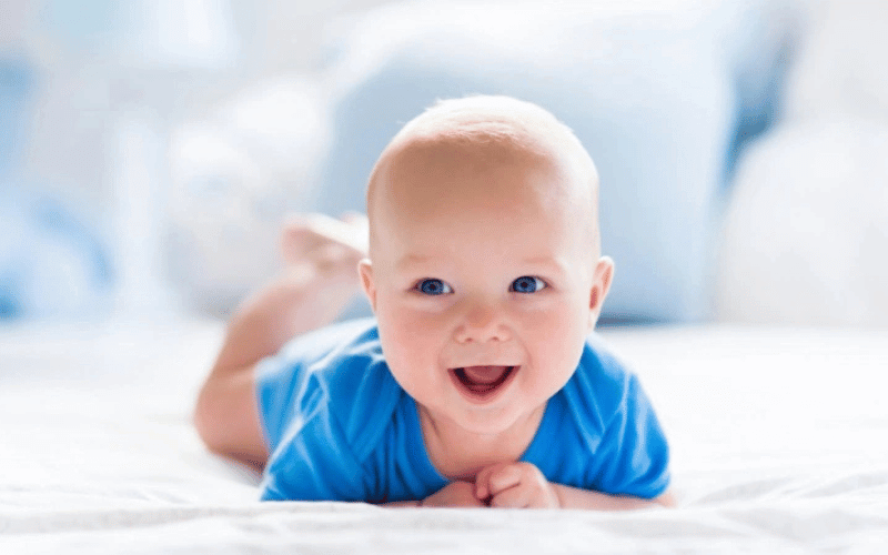 Sự phát triển nhận thức về tầm nhìn của trẻ sơ sinh